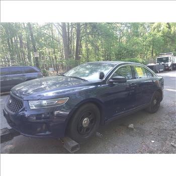 2017 Ford Taurus (Staten Island, NY 10309)