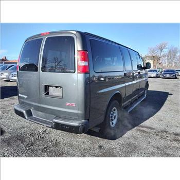 2017 GMC Savana (Hartford, CT 06114)