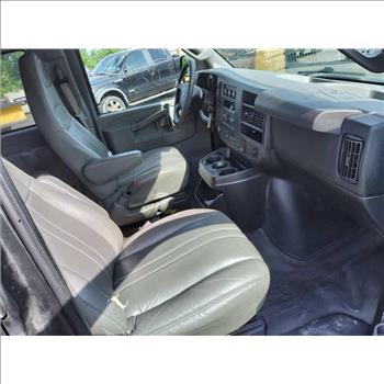 2017 GMC Savana (Hartford, CT 06114)