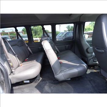 2017 GMC Savana (Hartford, CT 06114)
