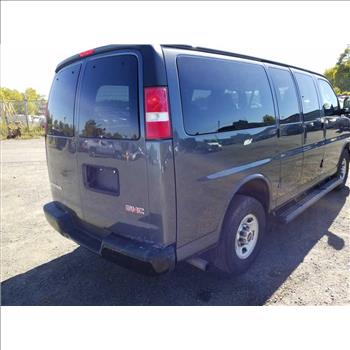 2017 GMC Savana (Hartford, CT 06114)