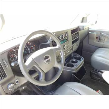 2017 GMC Savana (Hartford, CT 06114)