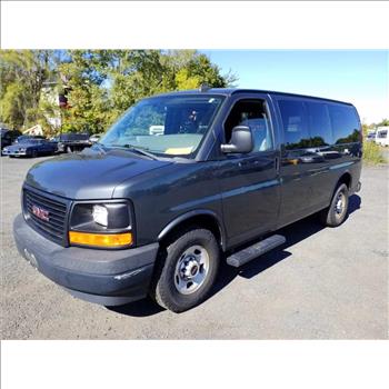 2017 GMC Savana (Hartford, CT 06114)