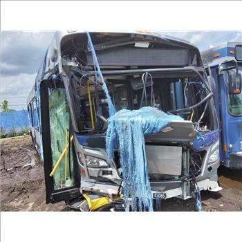 2017 New Flyer XD40 (Hartford, CT 06114)