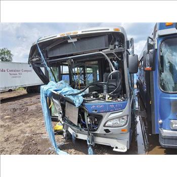 2017 New Flyer XD40 (Hartford, CT 06114)