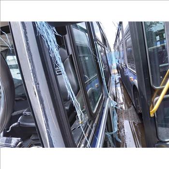 2017 New Flyer XD40 (Hartford, CT 06114)