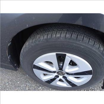 2017 Toyota Prius (Hartford, CT 06114)