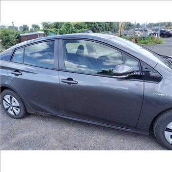 2017 Toyota Prius (Hartford, CT 06114)