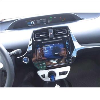 2017 Toyota Prius (Hartford, CT 06114)