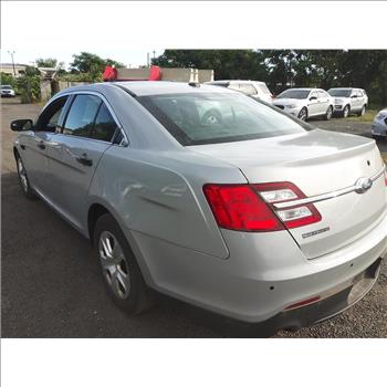 2018 Ford Taurus (Hartford, CT 06114)