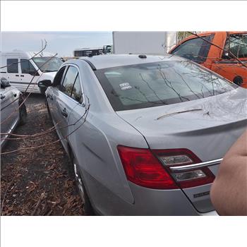 2018 Ford Taurus (Hartford, CT 06114)