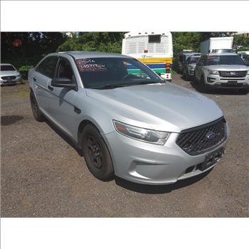 2018 Ford Taurus (Hartford, CT 06114)