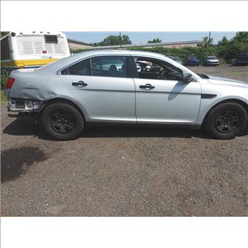 2018 Ford Taurus (Hartford, CT 06114)