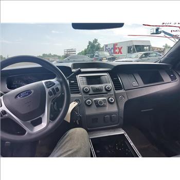 2018 Ford Taurus (Hartford, CT 06114)