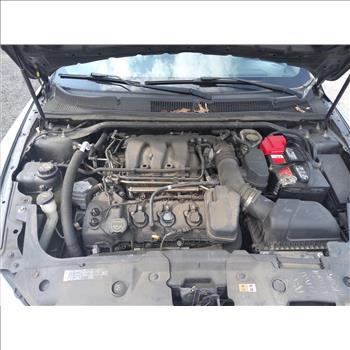 2018 Ford Taurus (Hartford, CT 06114)
