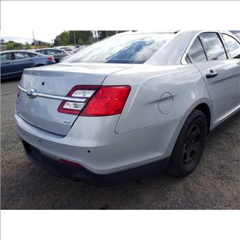 2018 Ford Taurus (Hartford, CT 06114)