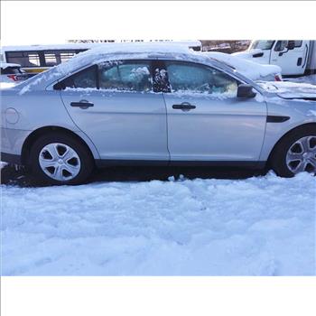 2018 Ford Taurus (Hartford, CT 06114)