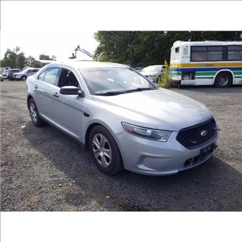 2018 Ford Taurus (Hartford, CT 06114)