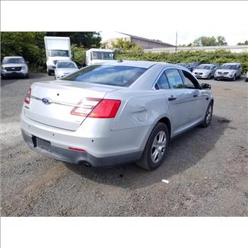 2018 Ford Taurus (Hartford, CT 06114)