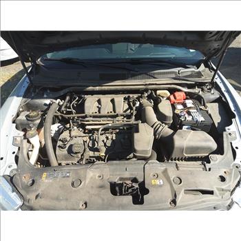 2018 Ford Taurus (Hartford, CT 06114)