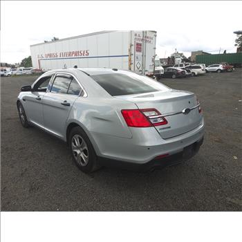 2018 Ford Taurus (Hartford, CT 06114)