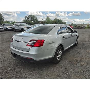 2018 Ford Taurus (Hartford, CT 06114)