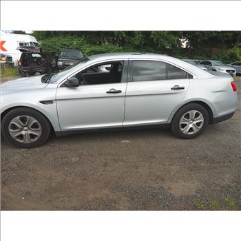2018 Ford Taurus (Hartford, CT 06114)