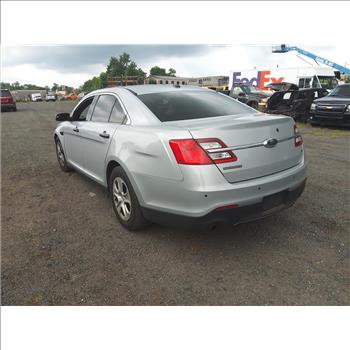 2018 Ford Taurus (Hartford, CT 06114)