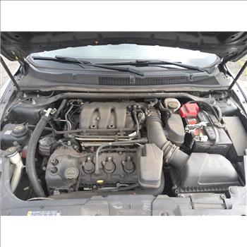 2018 Ford Taurus (Hartford, CT 06114)
