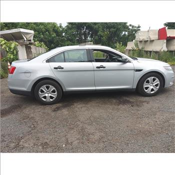 2018 Ford Taurus (Hartford, CT 06114)