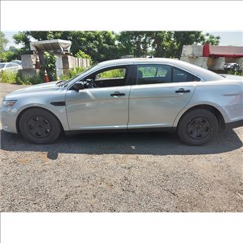 2018 Ford Taurus (Hartford, CT 06114)