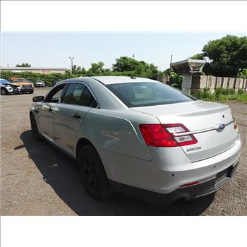 2018 Ford Taurus (Hartford, CT 06114)