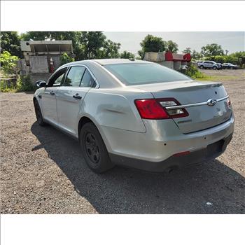 2018 Ford Taurus (Hartford, CT 06114)