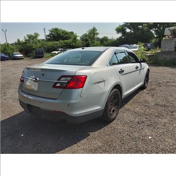2018 Ford Taurus (Hartford, CT 06114)