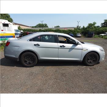 2018 Ford Taurus (Hartford, CT 06114)