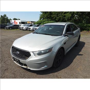 2018 Ford Taurus (Hartford, CT 06114)