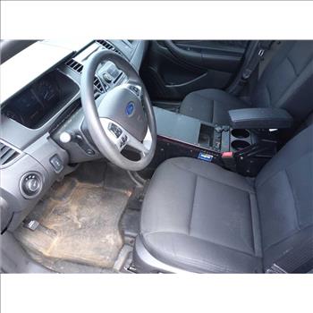 2018 Ford Taurus (Hartford, CT 06114)