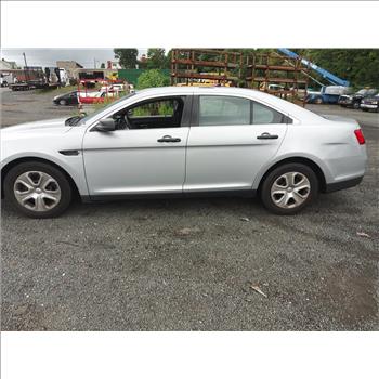 2018 Ford Taurus (Hartford, CT 06114)