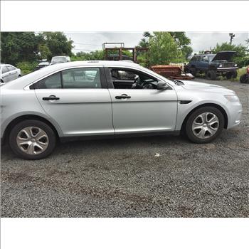 2018 Ford Taurus (Hartford, CT 06114)