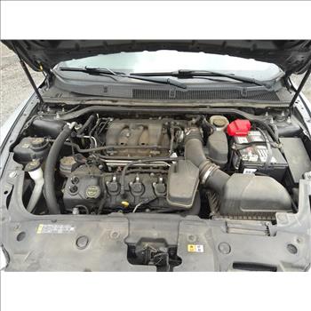 2018 Ford Taurus (Hartford, CT 06114)