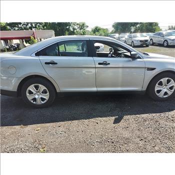 2018 Ford Taurus (Hartford, CT 06114)