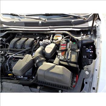 2018 Ford Taurus (Hartford, CT 06114)