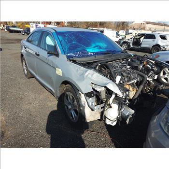 2018 Ford Taurus (Hartford, CT 06114)