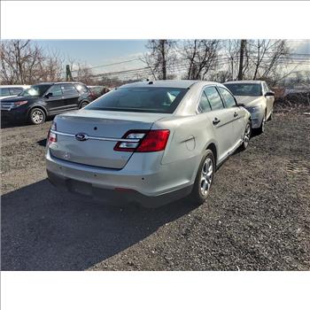 2018 Ford Taurus (Hartford, CT 06114)