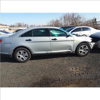 2018 Ford Taurus (Hartford, CT 06114)