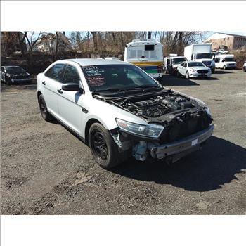 2018 Ford Taurus (Hartford, CT 06114)