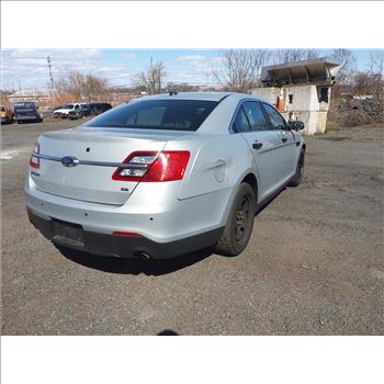 2018 Ford Taurus (Hartford, CT 06114)