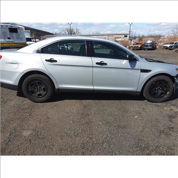 2018 Ford Taurus (Hartford, CT 06114)