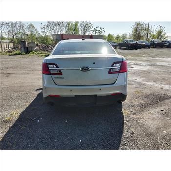 2018 Ford Taurus (Hartford, CT 06114)