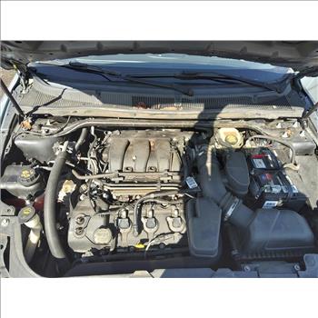 2018 Ford Taurus (Hartford, CT 06114)
